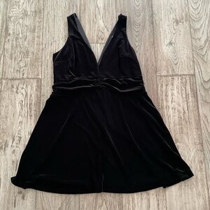 Express Elegant Black V-Neck Dress
